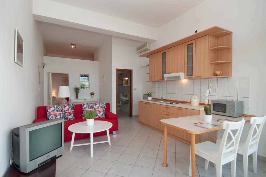 Apartments Daniel Opatija Chambre photo