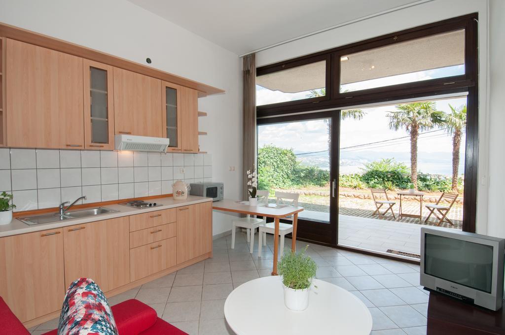 Apartments Daniel Opatija Chambre photo